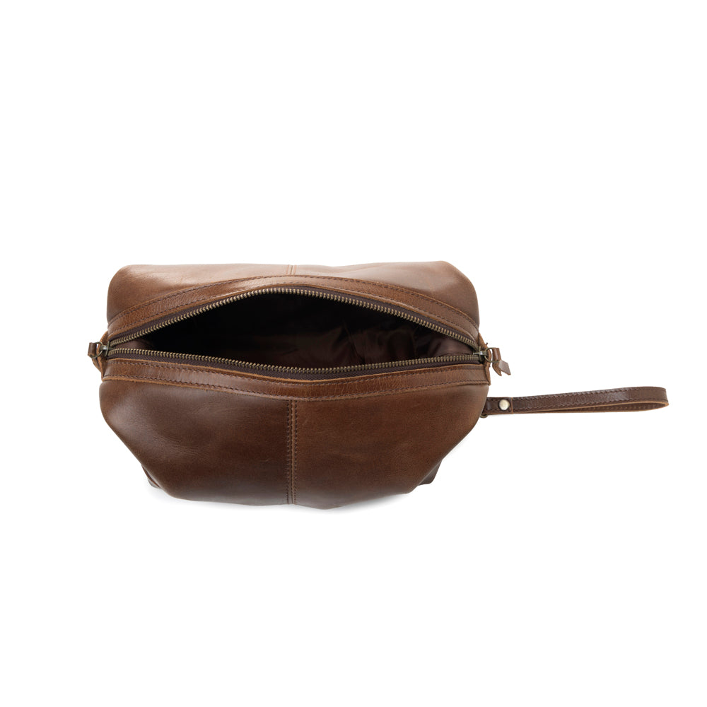Myra Drifter Leather Shaving Kit for Men in brown Myra USA