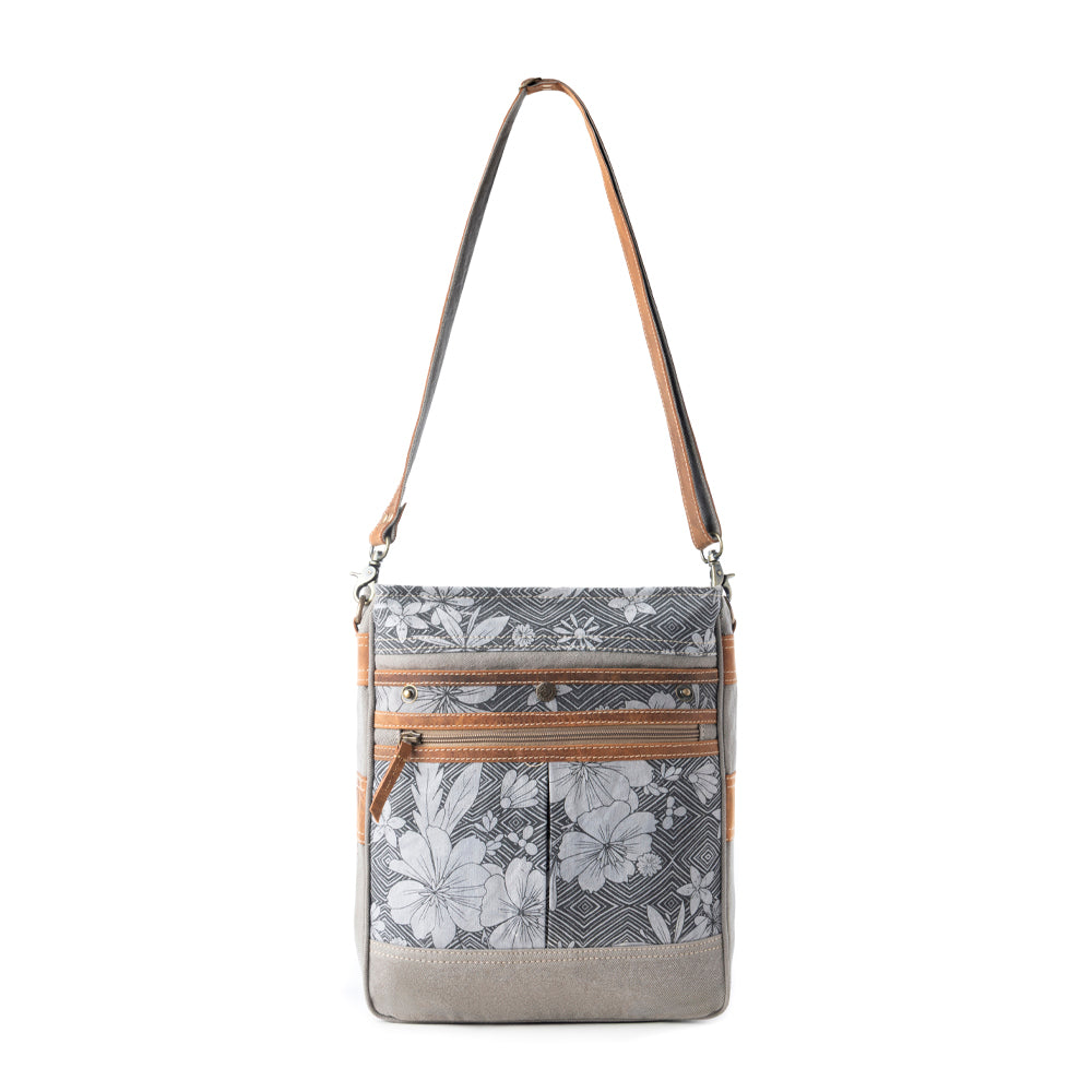 Myra Carefree Days vintage shoulder bag for Women in sage with leather details Myra USA