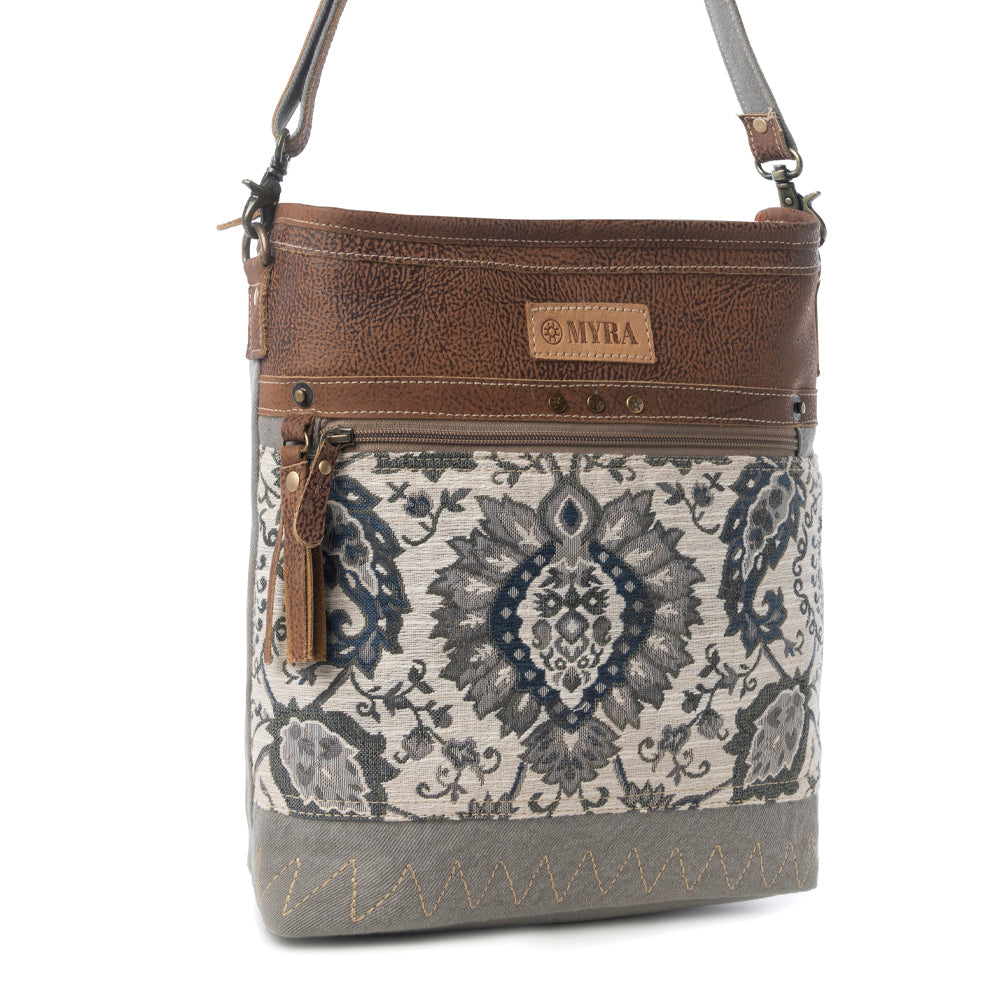 Myra Sagebrook Jacquard upcycled canvas Bag for Women in sage with leather detail Myra USA