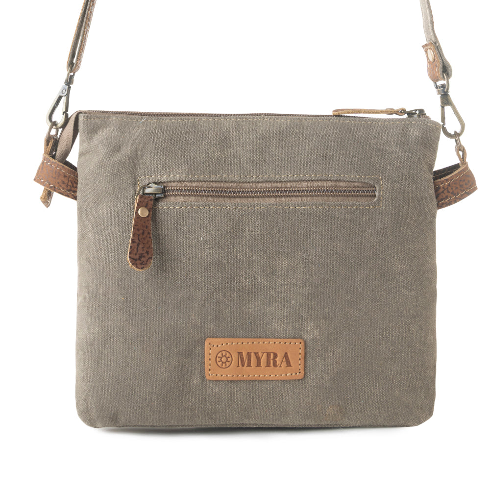Myra Inkwild Vintage Crossbody Bag for Women in rust with fringe detail Myra USA