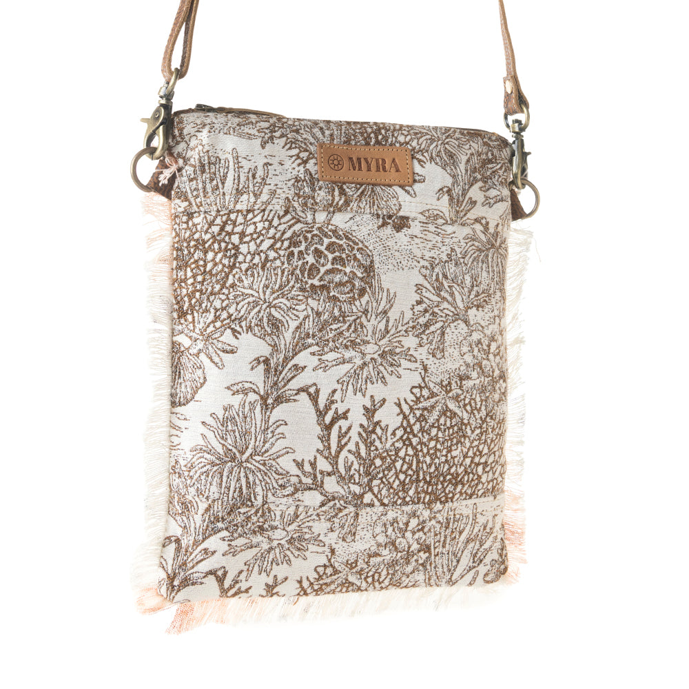 Myra Loom Tapestry vintage Crossbody Bag for Women in white with fringe detail Myra USA