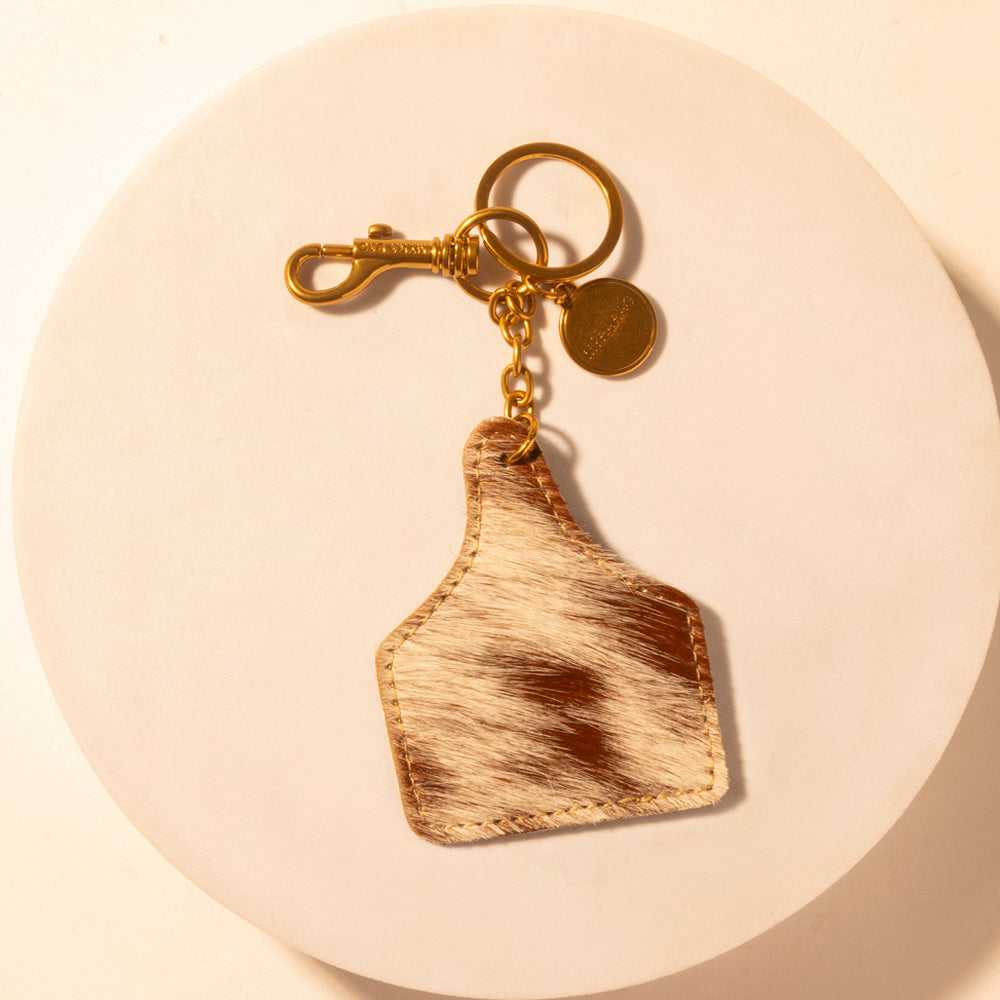 Myra Heifer Key Fob for Women in brown with hair-on detail for everyday western carry Myra USA