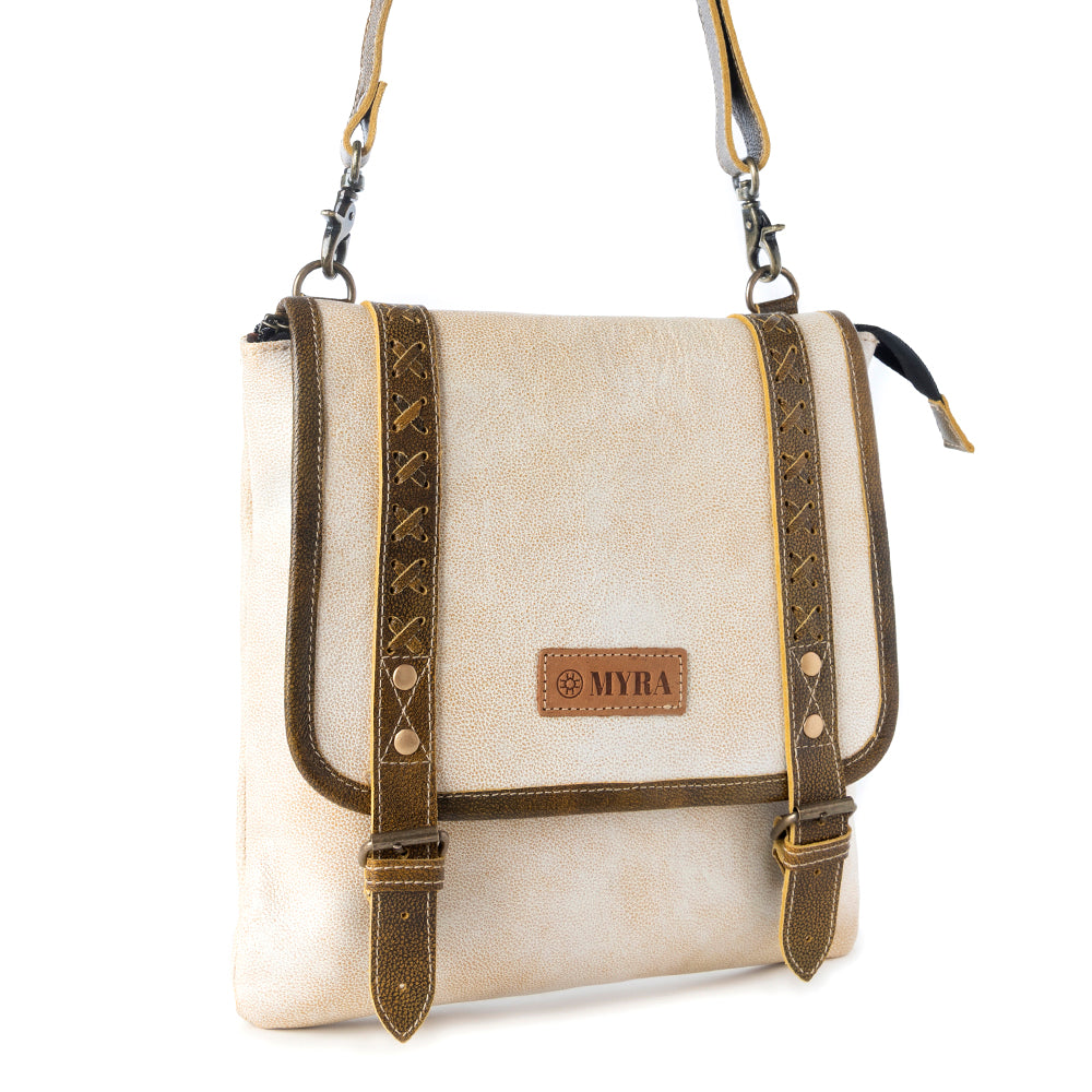 Myra Boss Hide Western Concealed Carry Bag for Women in creme with leather detail Myra USA
