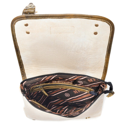 Myra Boss Hide Western Concealed Carry Bag for Women in creme with leather detail Myra USA
