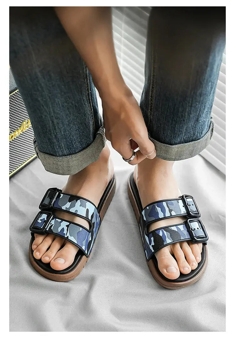 Summer beach slippers men's fashion comfortable breathable sandals ultra-light indoor and outdoor men's slippers plus size 46 47 NovaCart