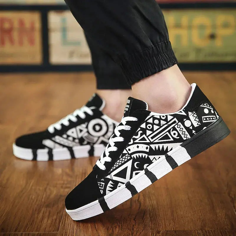 Summer Trendy Men's New Board Shoes Outdoor non slip walking Men Sporty Shoe Canvas Pattern Casual Sneakers male Zapatos NovaCart
