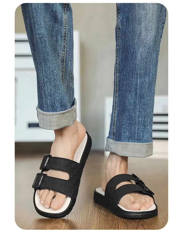 Summer beach slippers men's fashion comfortable breathable sandals ultra-light indoor and outdoor men's slippers plus size 46 47 NovaCart
