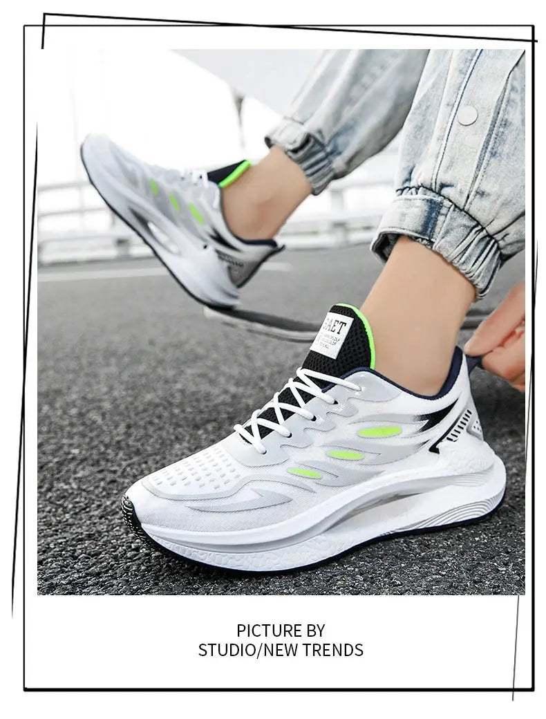 Men's Breathable Sports Shoes Spring New Mesh Casual Fashion Versatile Trendy Men's Shoes Summer Running Shoes Suitable for Outdoor Sports NovaCart
