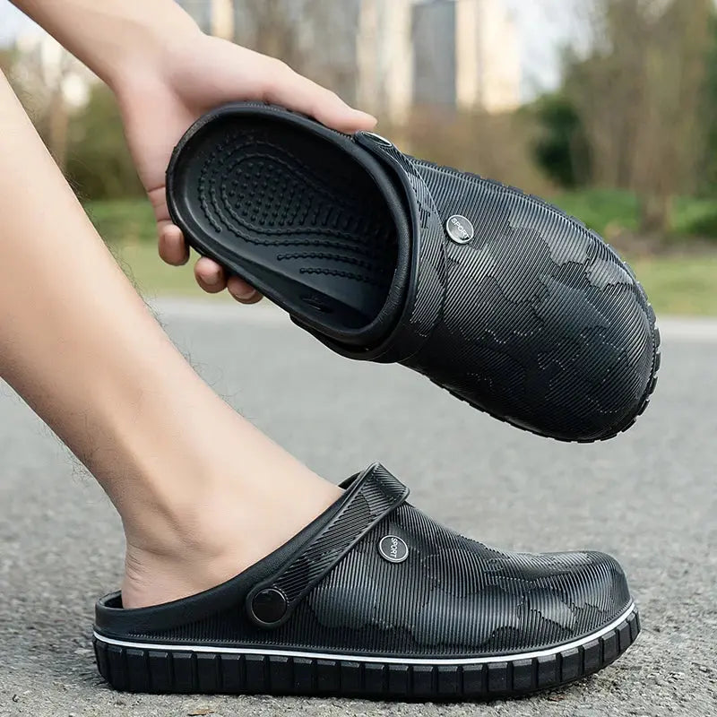 Lightweight Chef Shoes Closed Toe Rubber Sandals Men Clogs Garden Shoes Barefoot Zuecos Hombre Cholas Man Summer Beach Shoes NovaCart