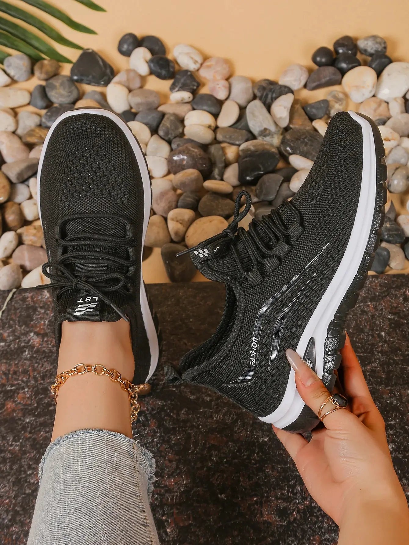 Women's shoes, soft soles, not tired feet,summer sneakers platform shoes, flying weaving, breathable women's sneakers shoes NovaCart