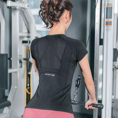 🖤 Plus Size Women's Sports T-Shirt – Breathable Yoga & Running Top FitiqueFit