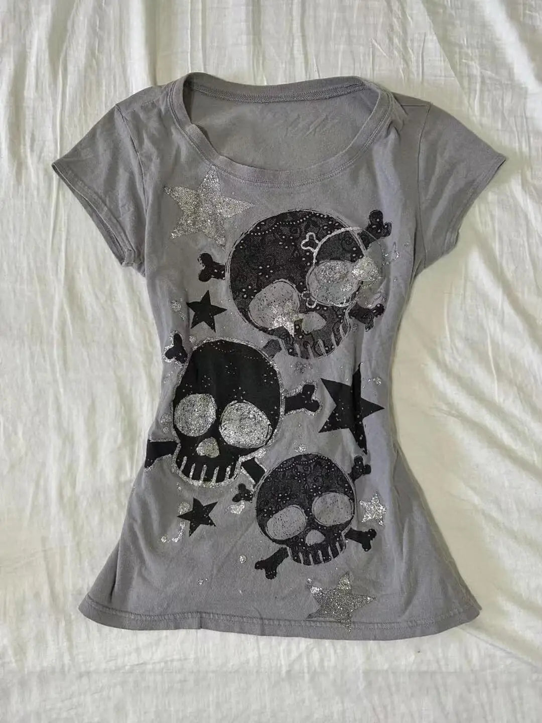 Japanese Y2k Women's Tees 2000s Hottie Clothes Tops Star Skull Graphic Print T Shirts Goth Emo Punk Aesthetics Chic T-shirt NovaCart