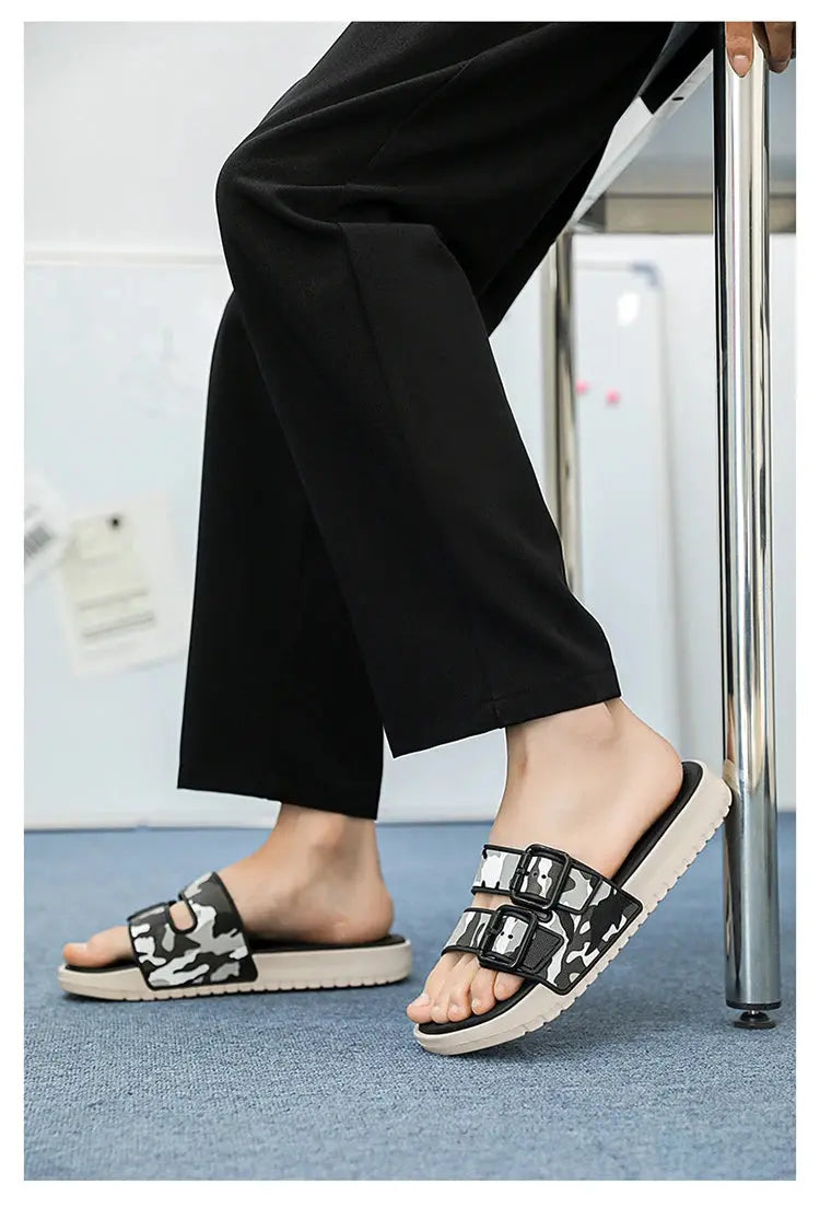 Summer beach slippers men's fashion comfortable breathable sandals ultra-light indoor and outdoor men's slippers plus size 46 47 NovaCart
