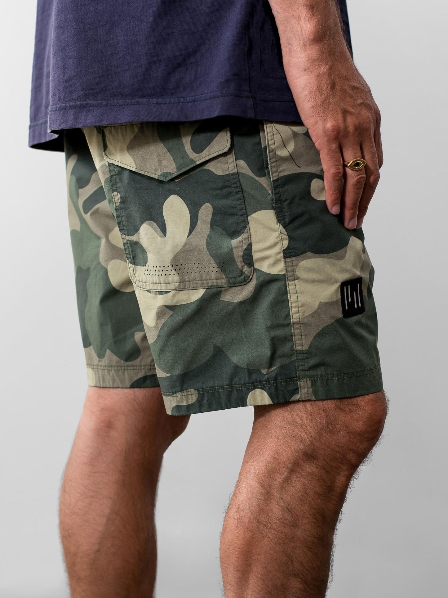 Mens Trunk Holden Outerwear