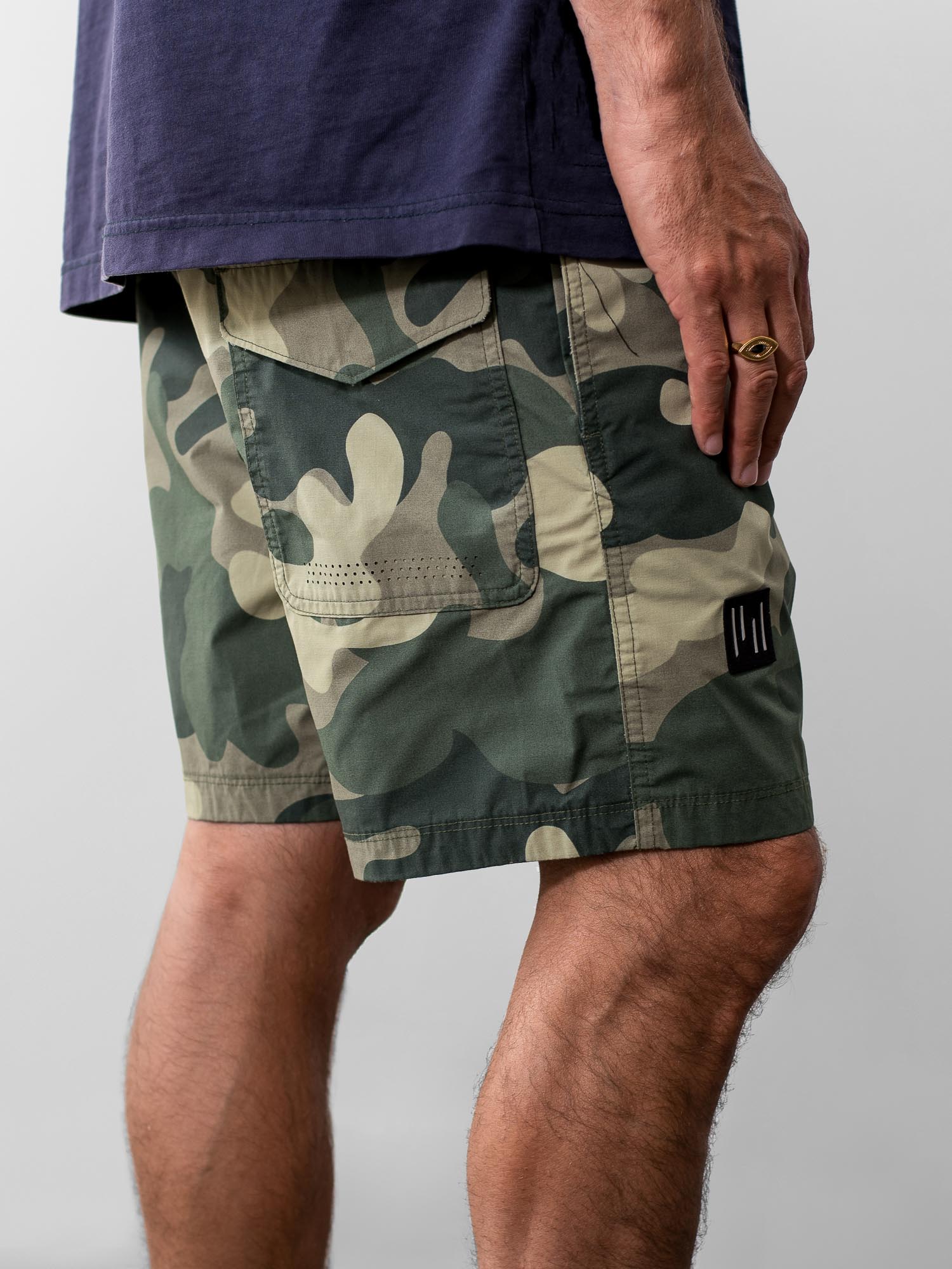 Mens Trunk Holden Outerwear