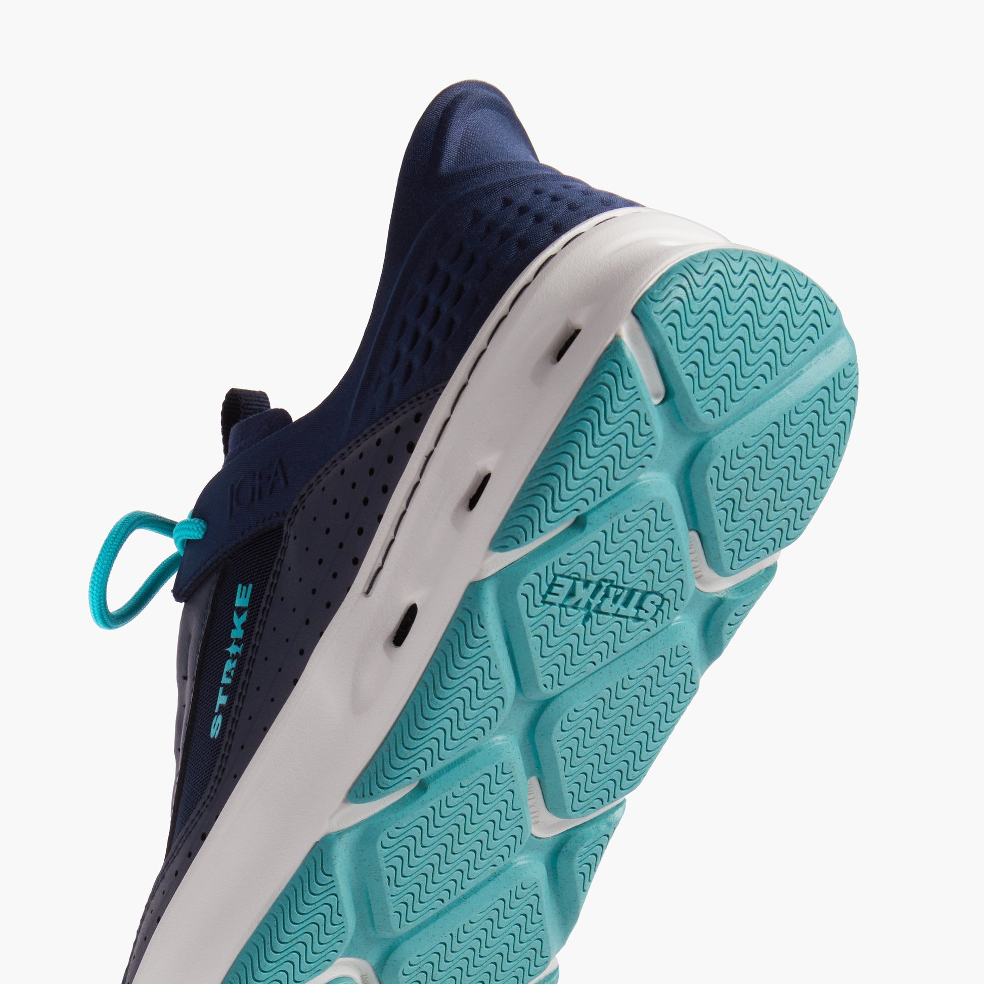 Bluefin Lace Sneaker STRIKE