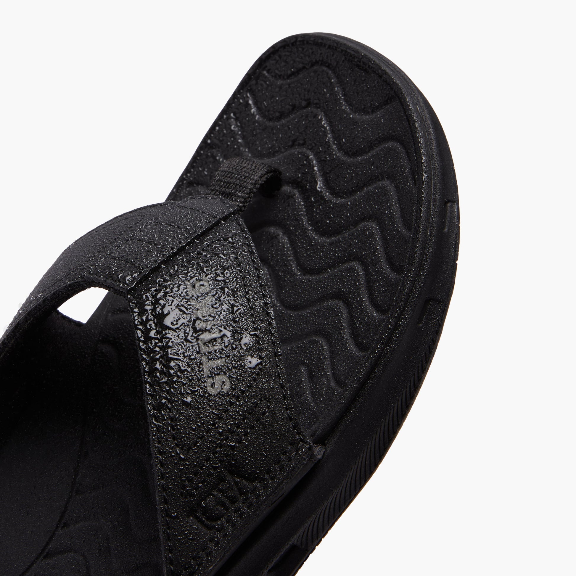 Narrowtooth Flip Flop STRIKE