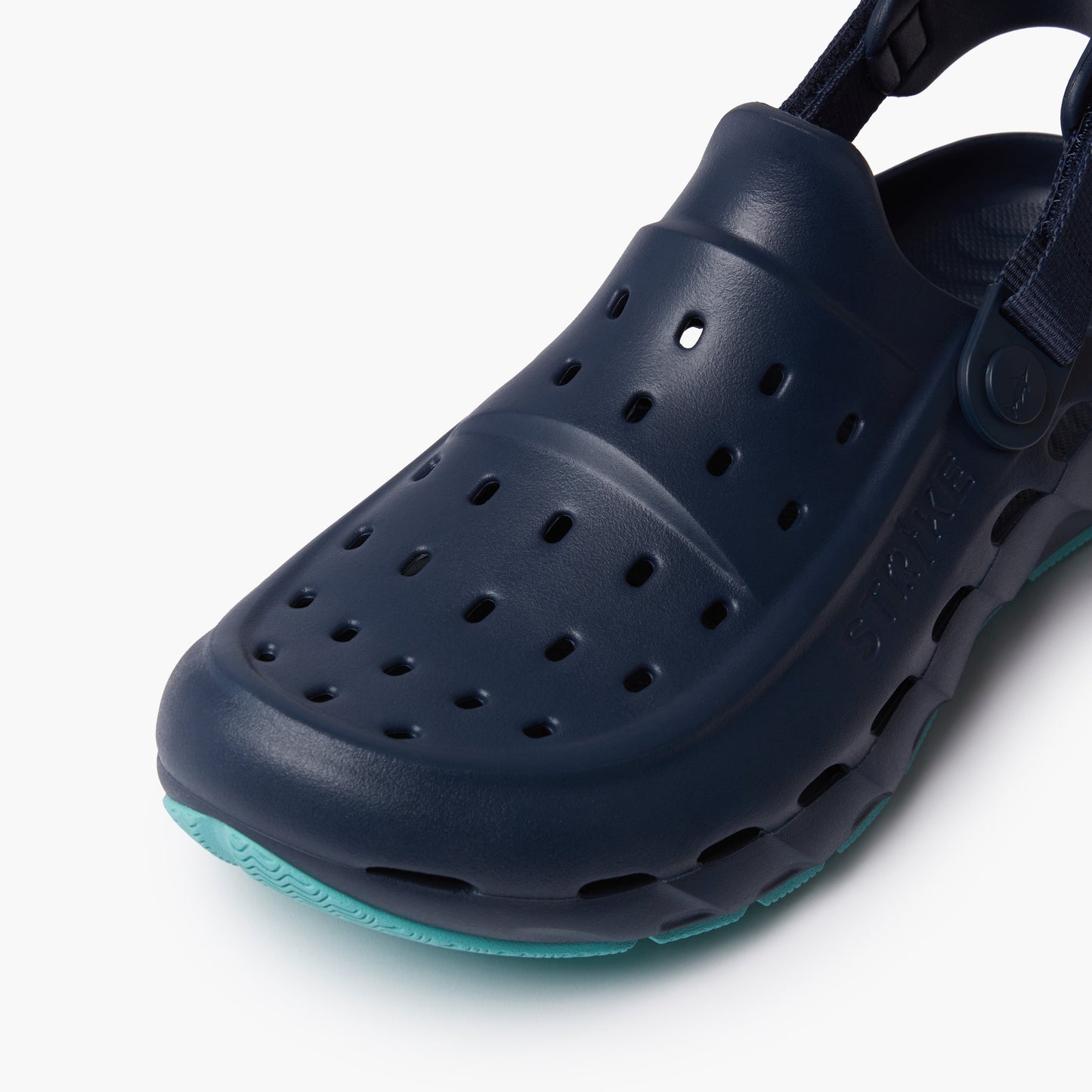 Dogtooth Clog STRIKE
