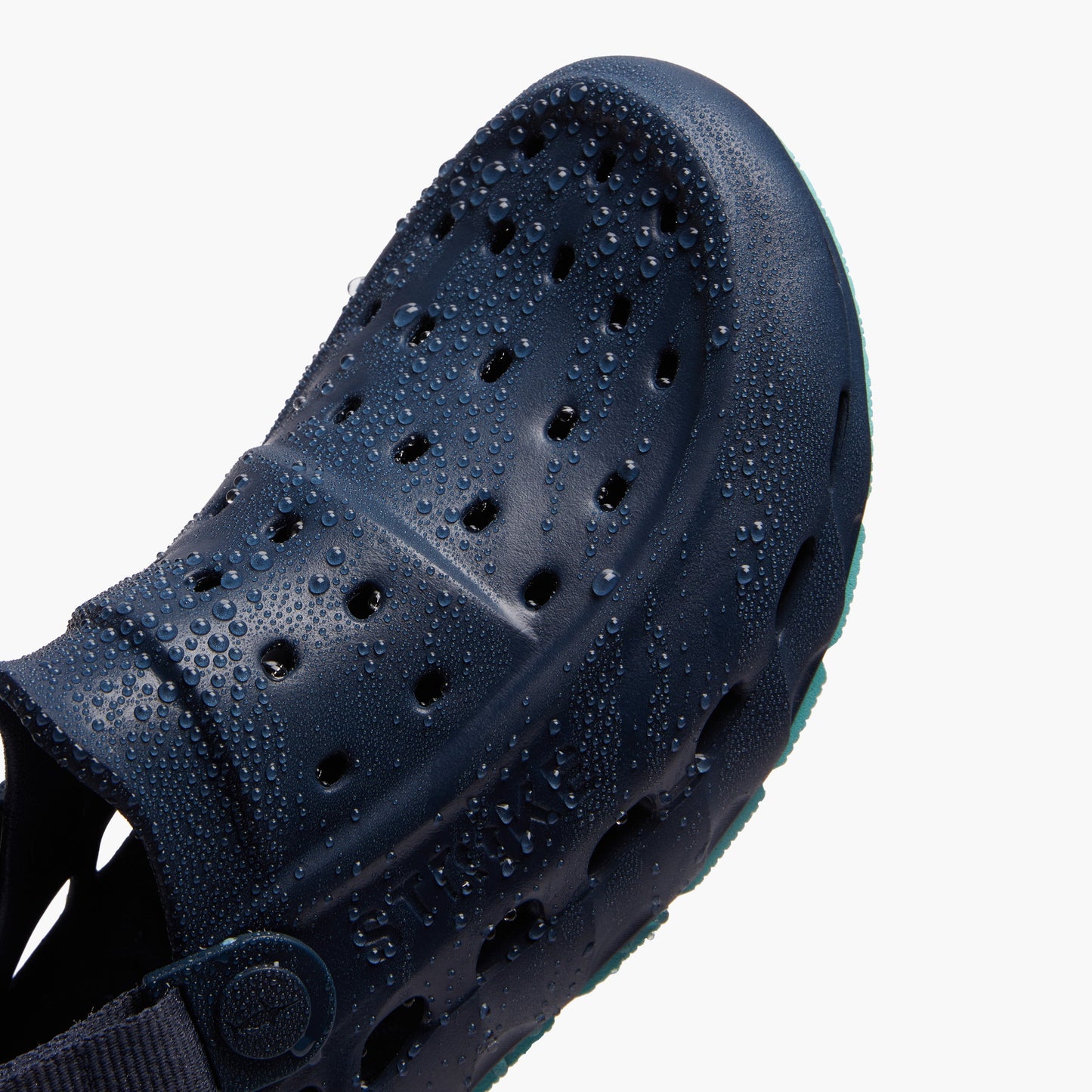 Dogtooth Clog STRIKE