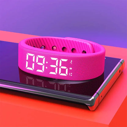 LED Digital Smart Bracelet SmartPursue™