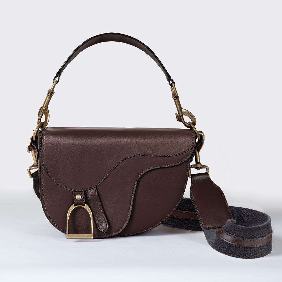 Signature Saddle Bag - Luxury Leather Handbag in Deep Brown Urban-Equestrian