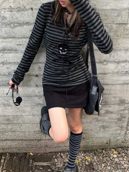 Tonngirls Gothic Retro T-shirt Women Lace Up Striped Casual Shirt Y2k Vintage Print Graphic Tops Streetwear american Grunge Tops NovaCart