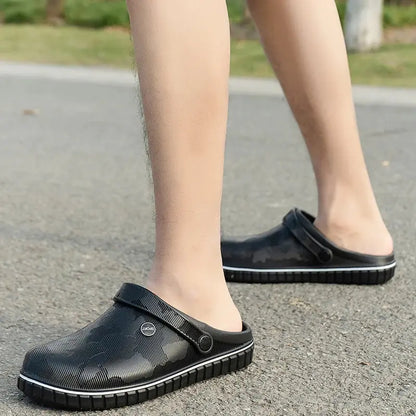 Lightweight Chef Shoes Closed Toe Rubber Sandals Men Clogs Garden Shoes Barefoot Zuecos Hombre Cholas Man Summer Beach Shoes NovaCart