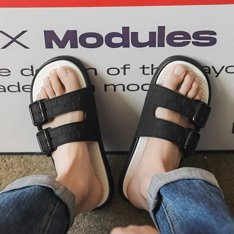 Summer beach slippers men's fashion comfortable breathable sandals ultra-light indoor and outdoor men's slippers plus size 46 47 NovaCart