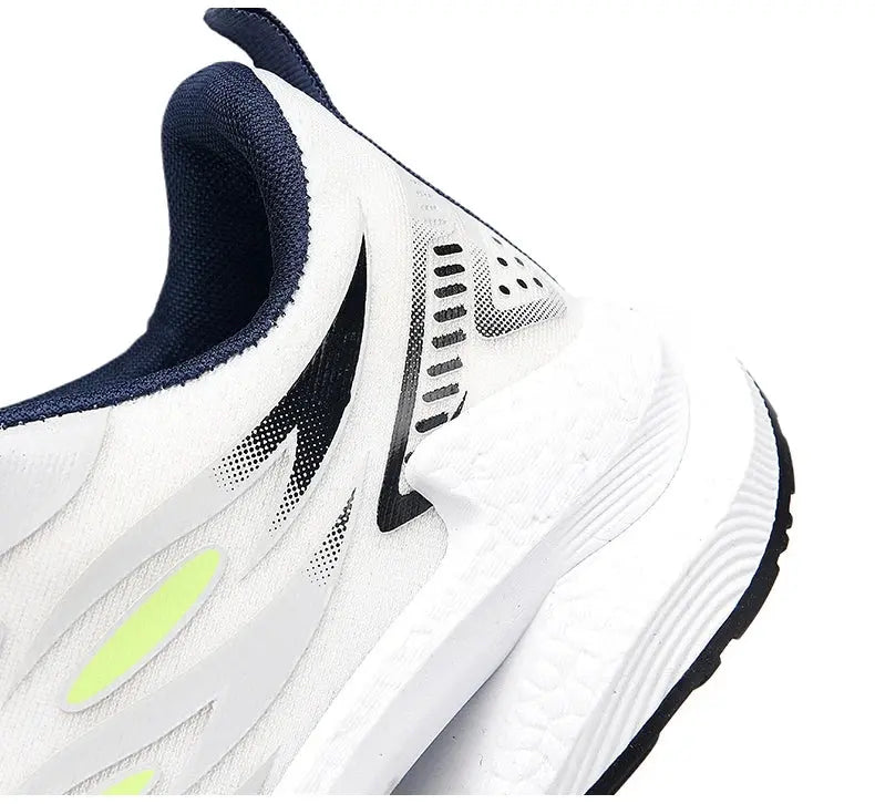 Men's Breathable Sports Shoes Spring New Mesh Casual Fashion Versatile Trendy Men's Shoes Summer Running Shoes Suitable for Outdoor Sports NovaCart