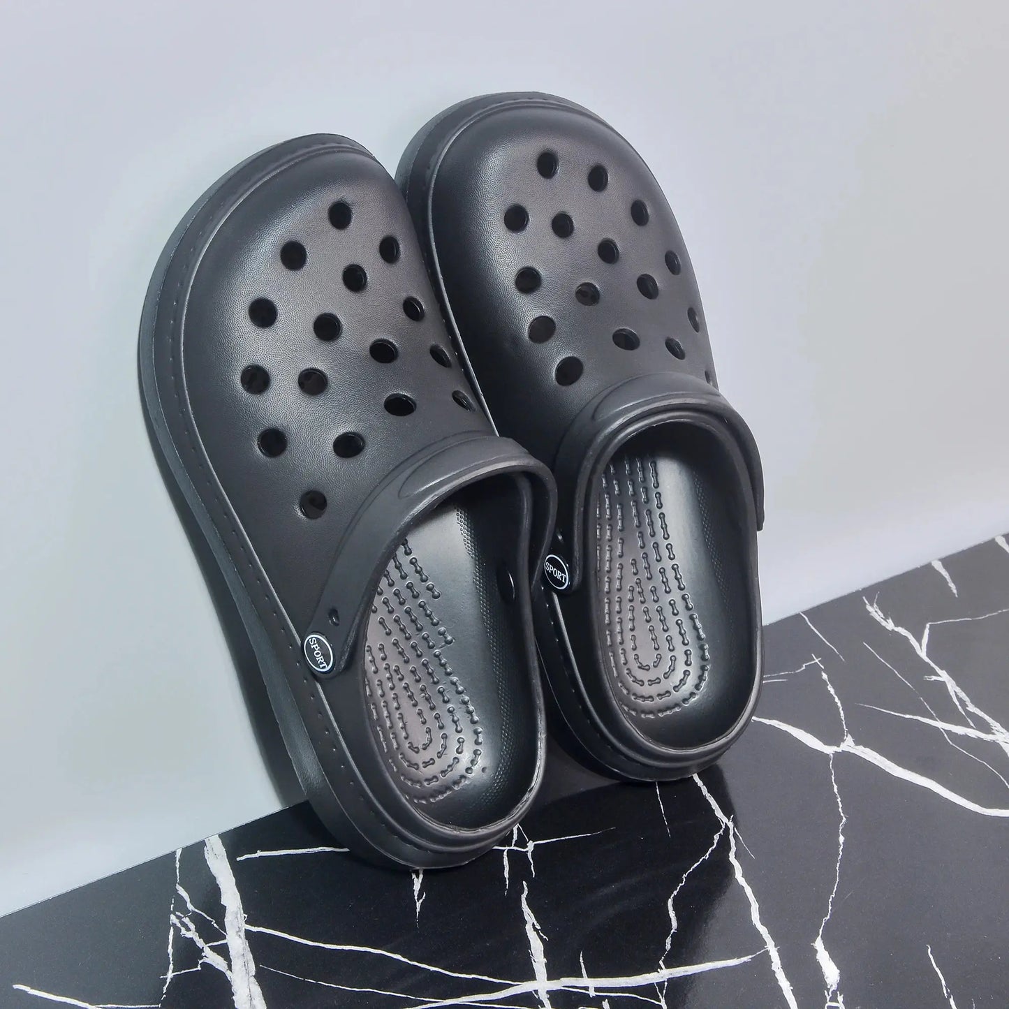 Beach Shoes Men's Summer Ligtweight EVA Trend Home Sandals Clogs Shoes Men Baotou Slippers Outdoor Students Comfortable Sandals NovaCart