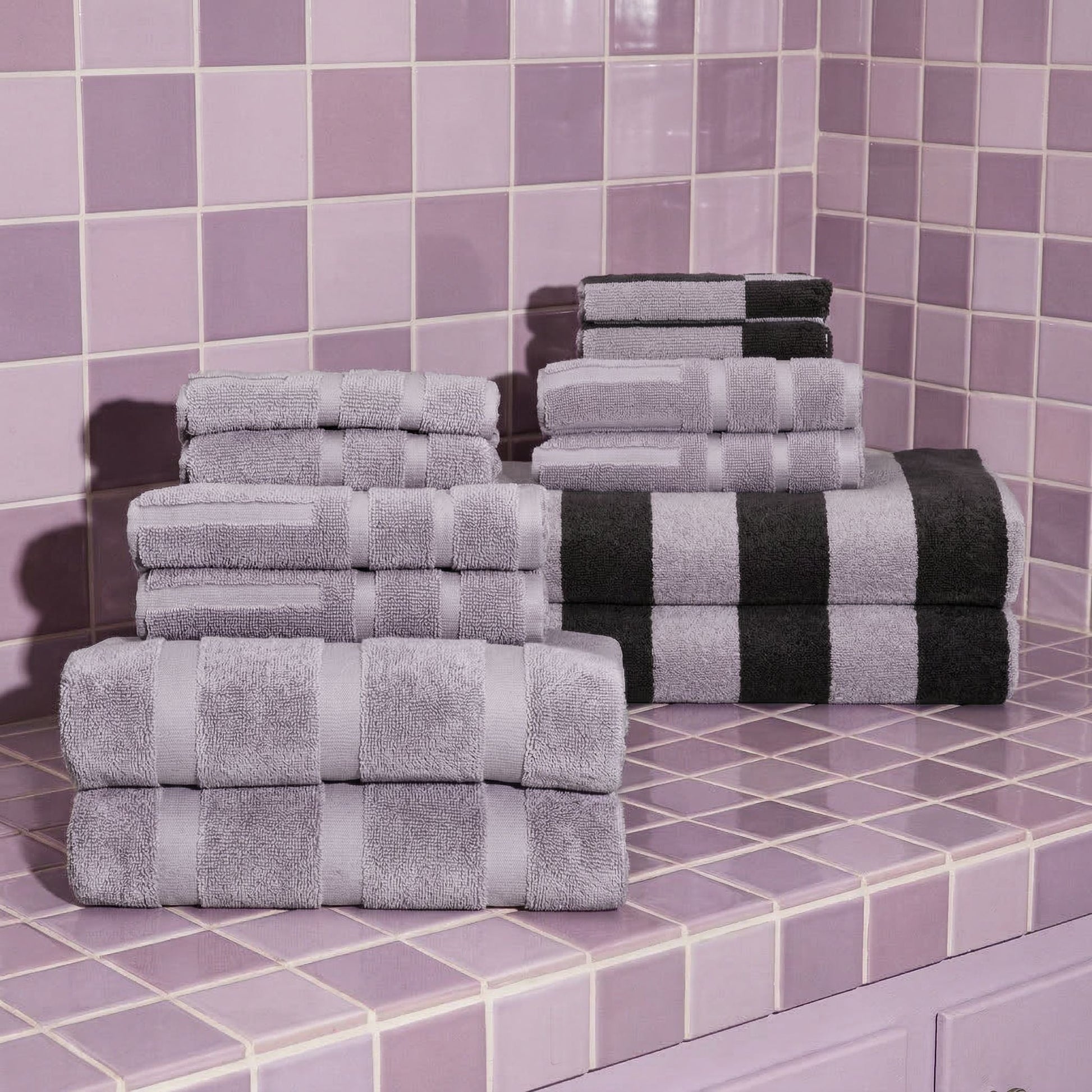 Capri Towels Italic