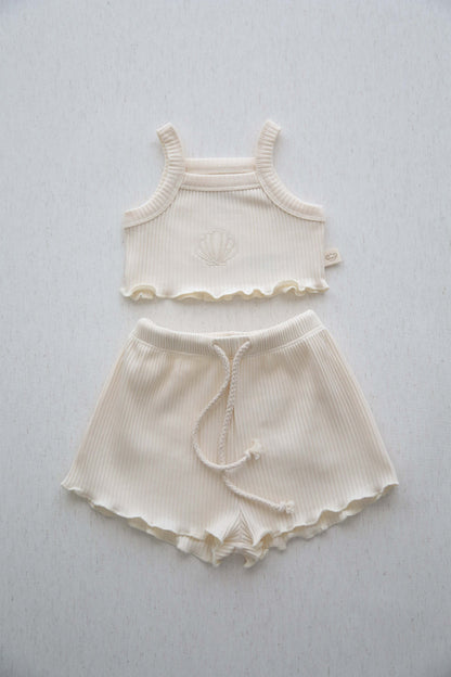 White Crop-Short Set Honey and Hive