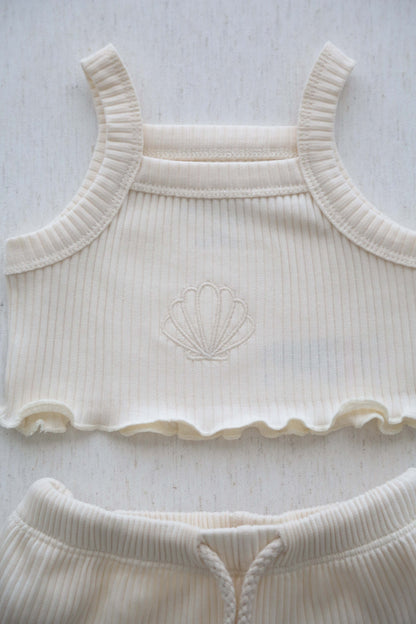 White Crop-Short Set Honey and Hive
