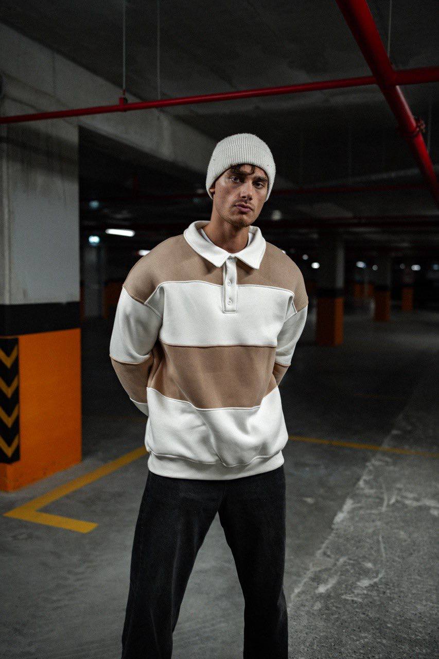 Shirt Collar Two-Toned Buttoned Sweatshirt - Stylish and Comfortable Design Withinblack