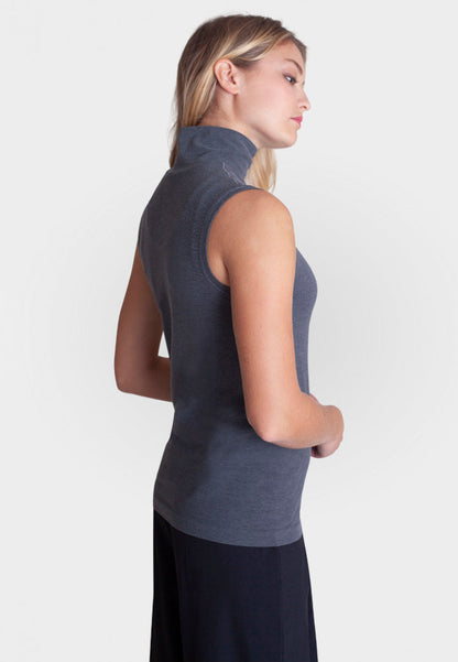 Sleeveless Turtleneck Shirt Buki