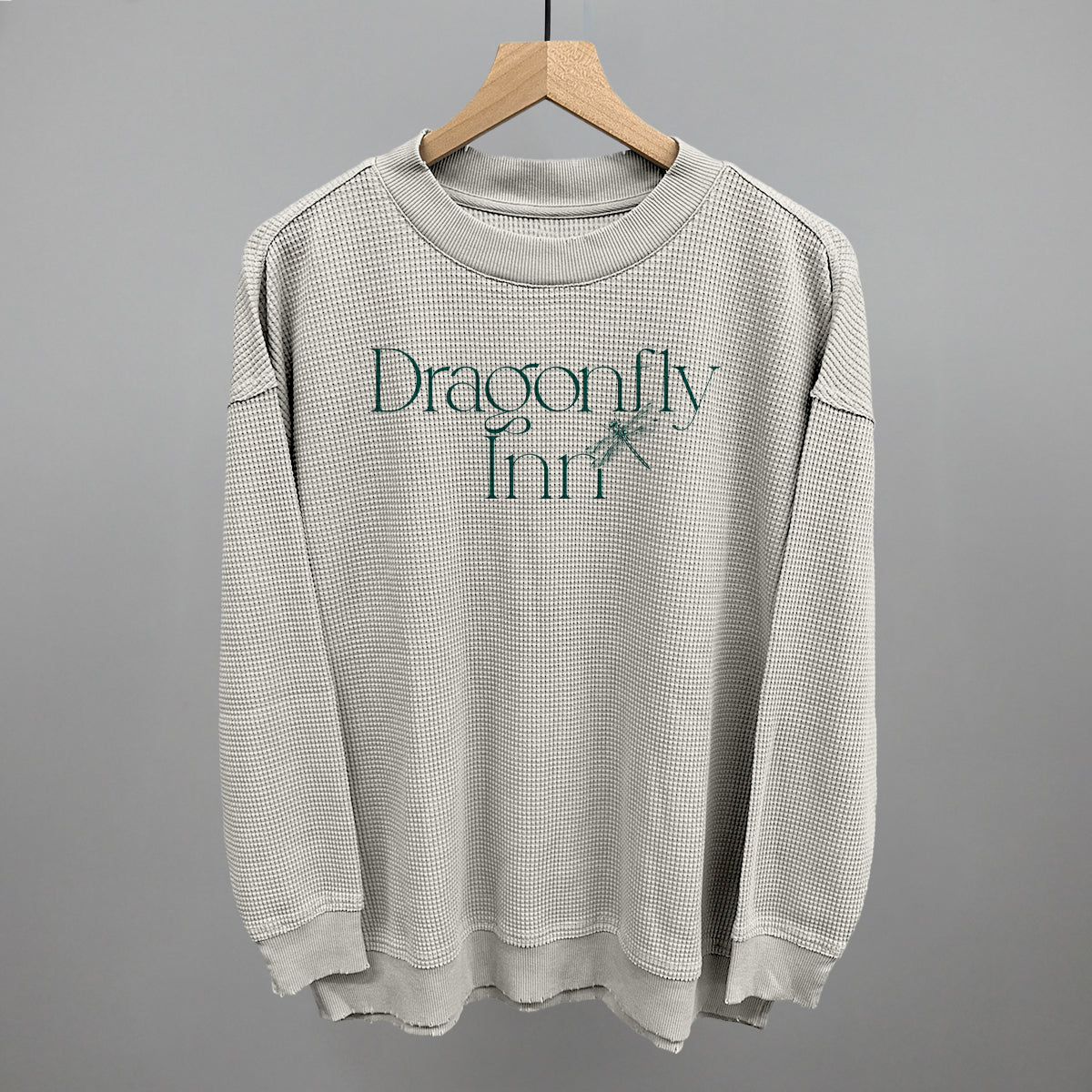 Dragonfly Inn Ivy + Cloth