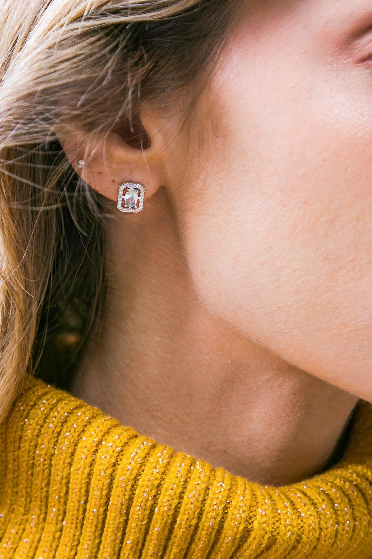 HALO ZIRCONIA ROUND EARRINGS Flying Tomato