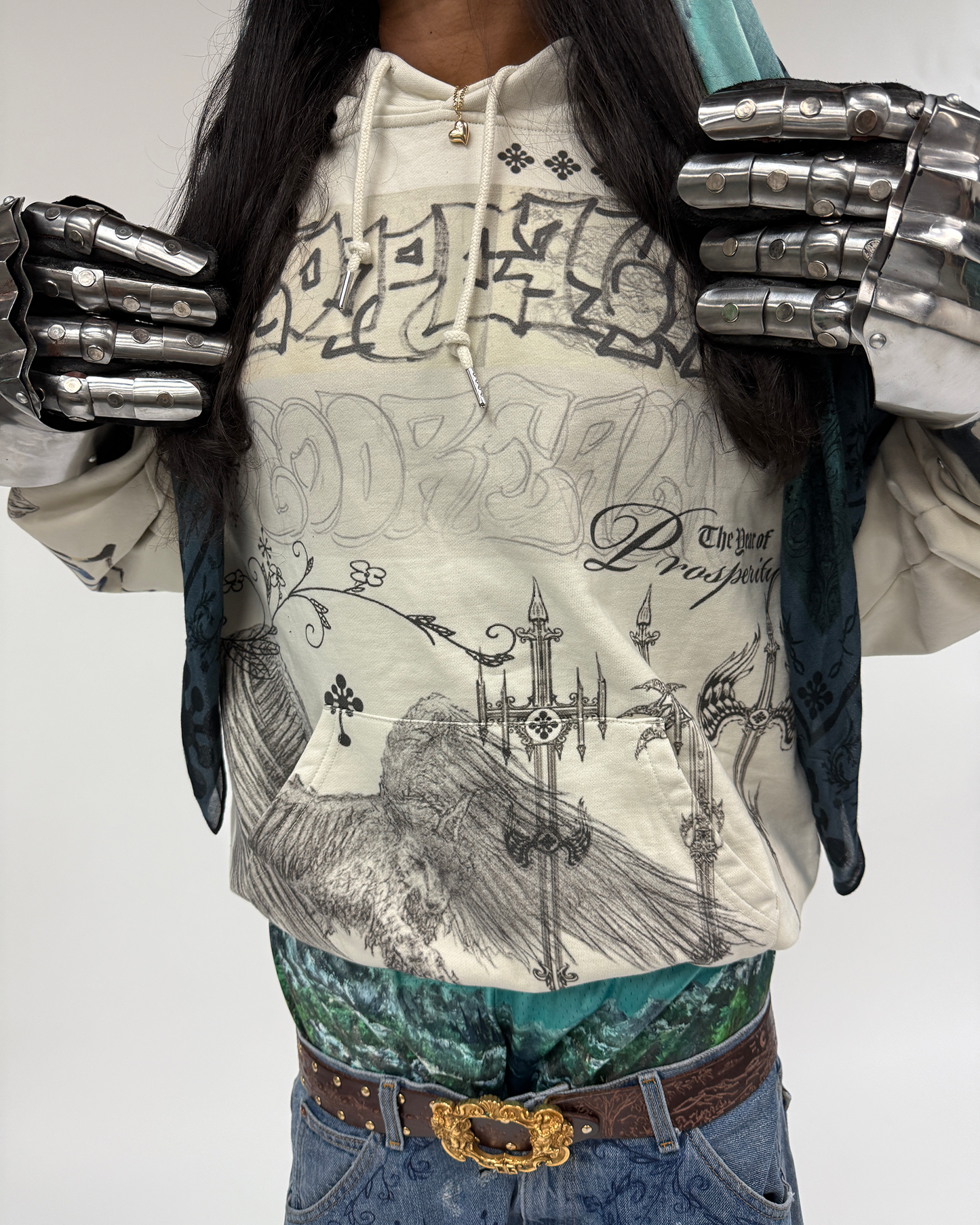 TATTOO HOODIE Jakischrist