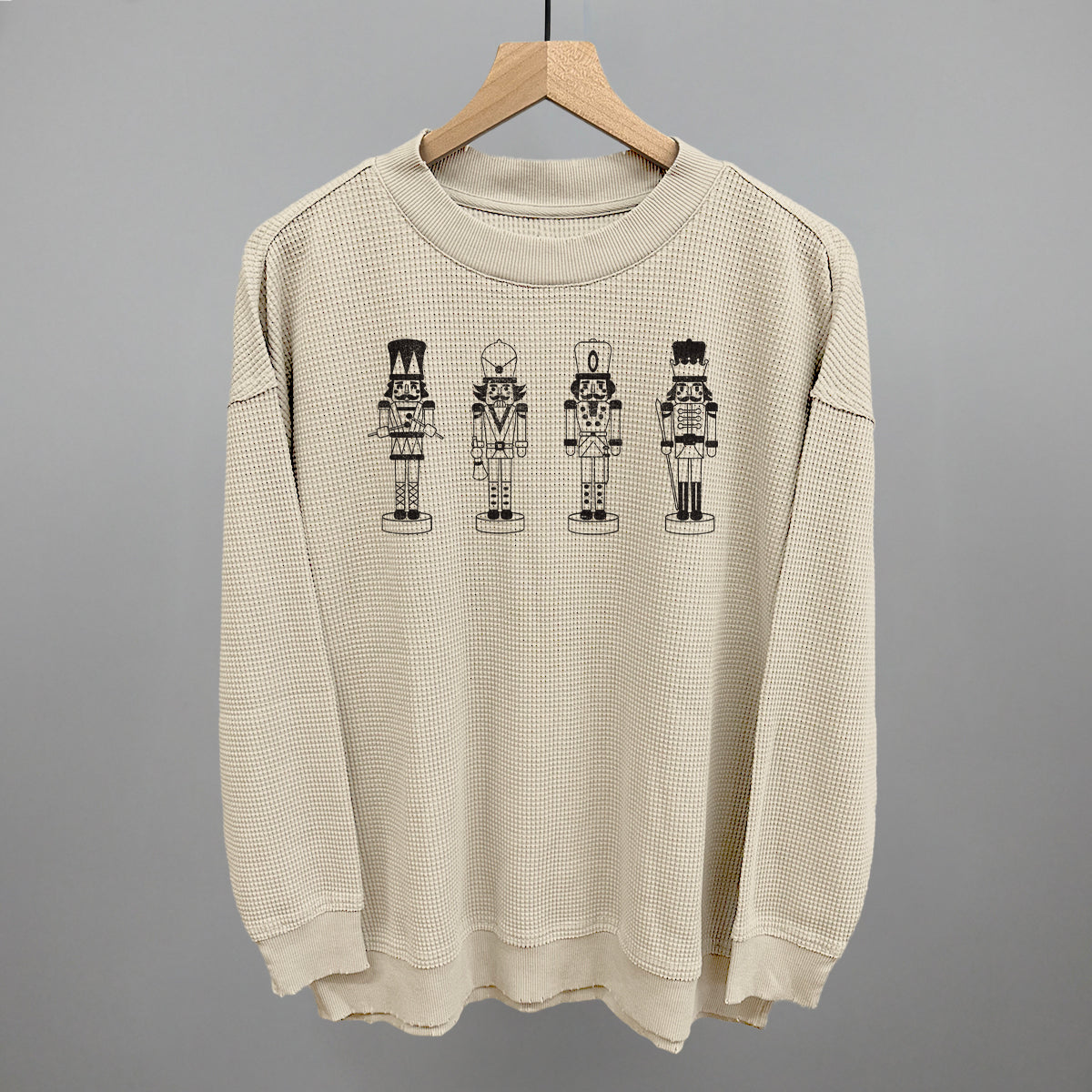 Nutcrackers (Distressed) Ivy + Cloth