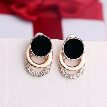 Simple 925 Silver Flower Earrings with Flash Diamond