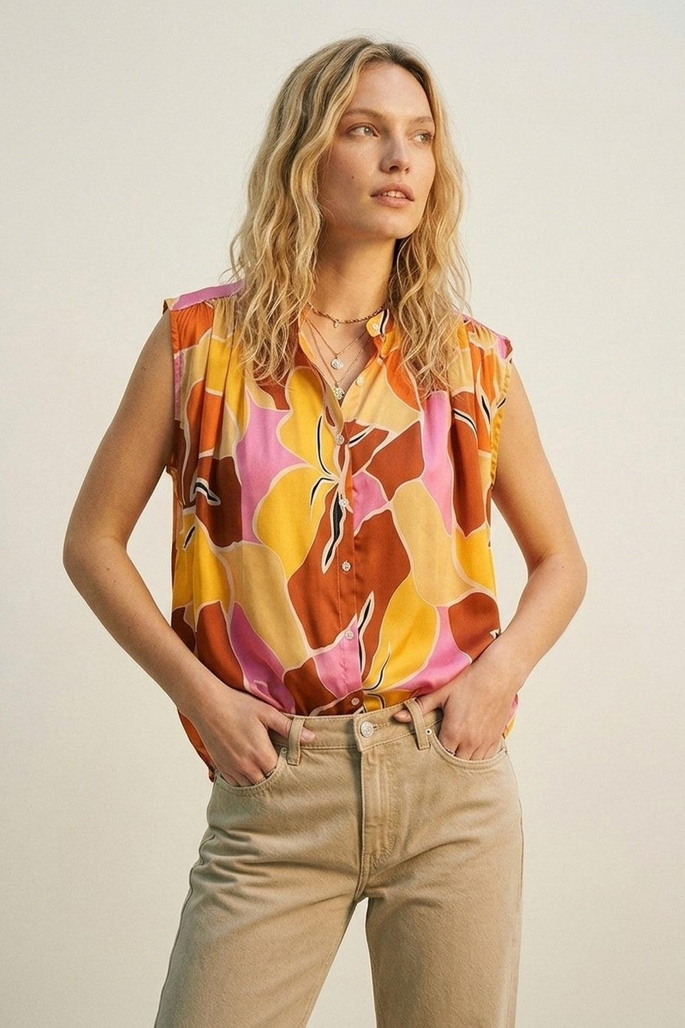 Tropical Print Button-Front Sleeveless Blouse in orange Warm Tones Q2store