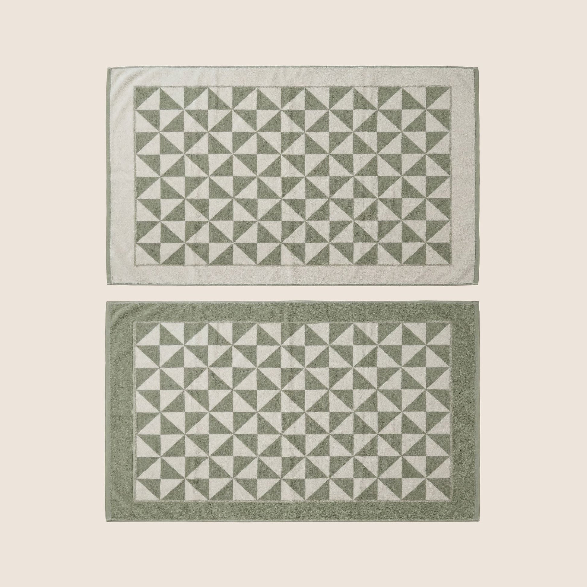 Umbra Beach Towel Italic