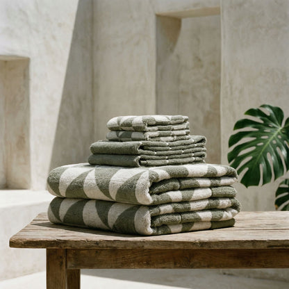 Umbra Beach Towel Italic