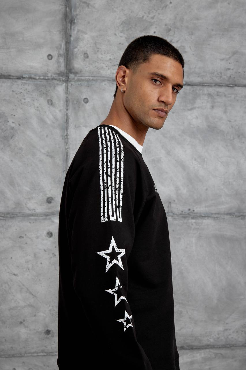 Unisex "98" Distressed Graphic Sweatshirt – Varsity Streetwear Pullover Withinblack