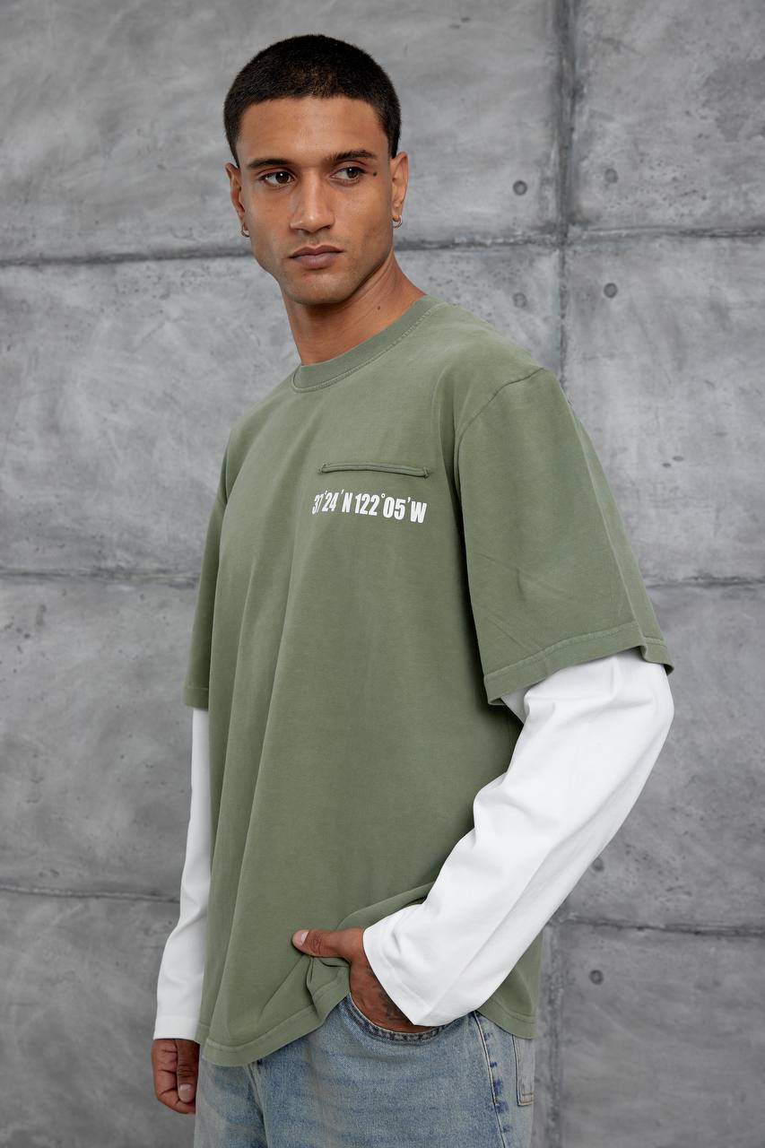 Unisex Layered Graphic T-Shirt – Distressed Boxy Long Sleeve Withinblack