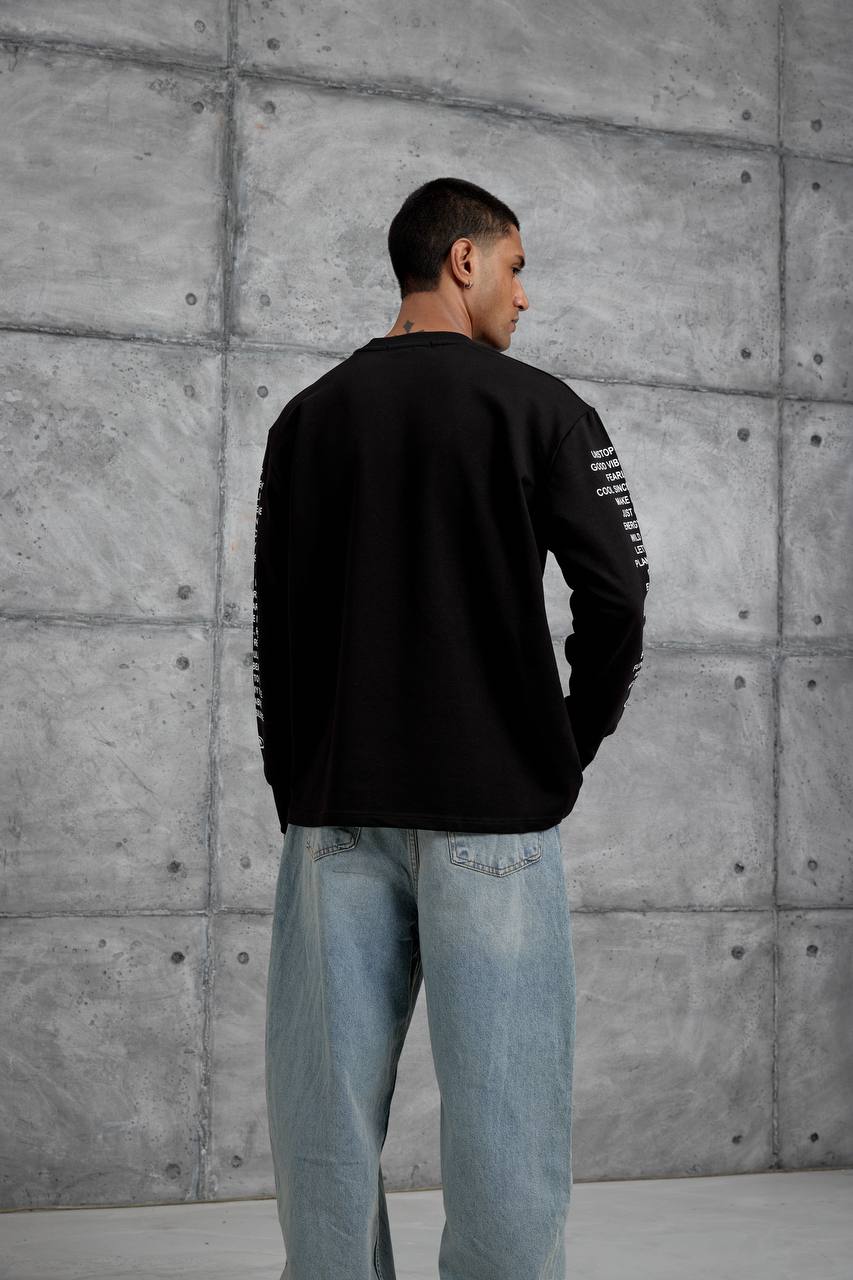 Unisex Text Sleeve Long-Sleeve T-Shirt – Urban Graphic Pullover Withinblack