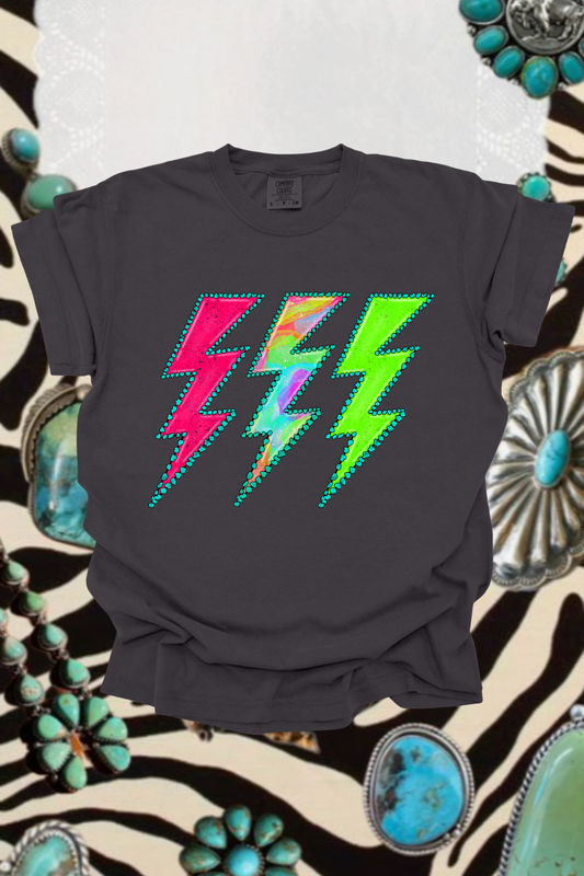 Triple Threat Graphic Tee Spurs & Spades Boutique