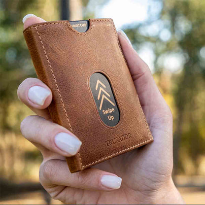 Valencia Full Grain Leather Trifold Wallet with Coin Pocket Trusador