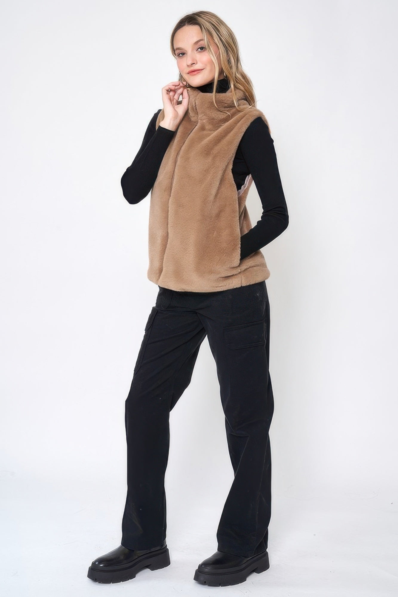 Solid Faux Fur Vest See size chart under “more details” The Fashion Celestial
