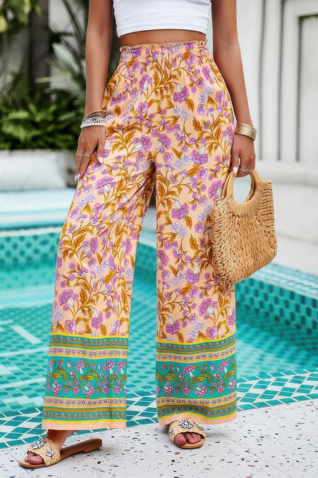 Floral Print Wide Stright Leg Pockets Elastic Pant See size chart under “more details” The Fashion Celestial
